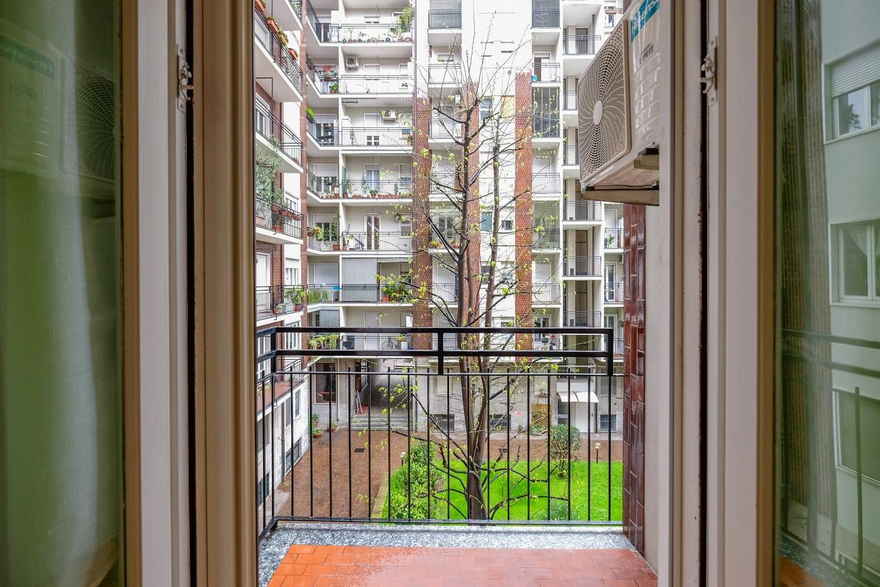 The Best Rent - Tortona Apartment Милан Экстерьер фото