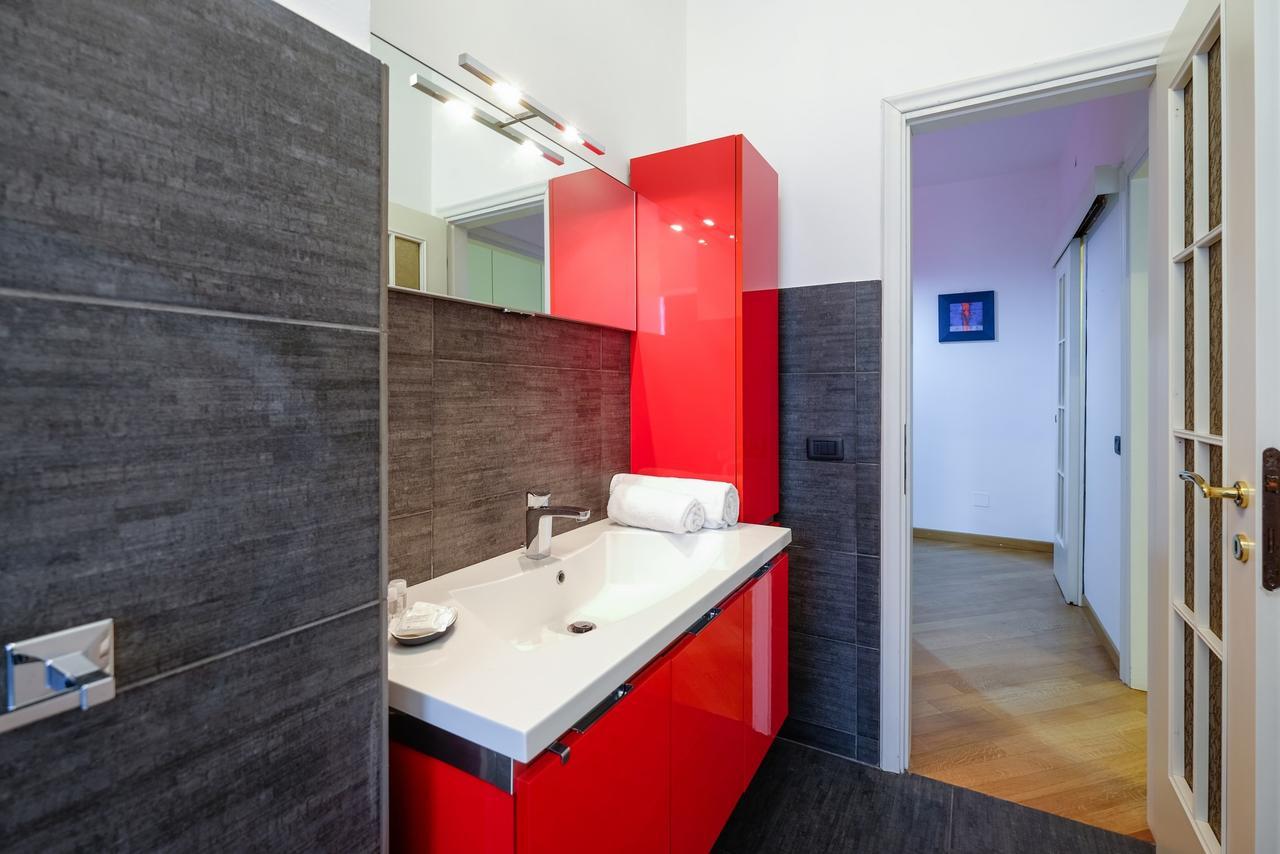 The Best Rent - Tortona Apartment Милан Экстерьер фото